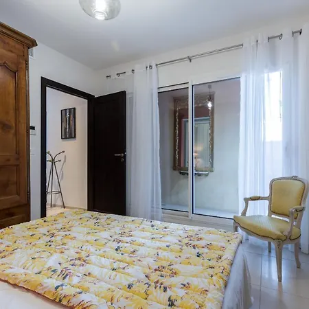 Clair Logis Nizza