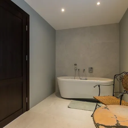 Clair Logis Villa Nizza